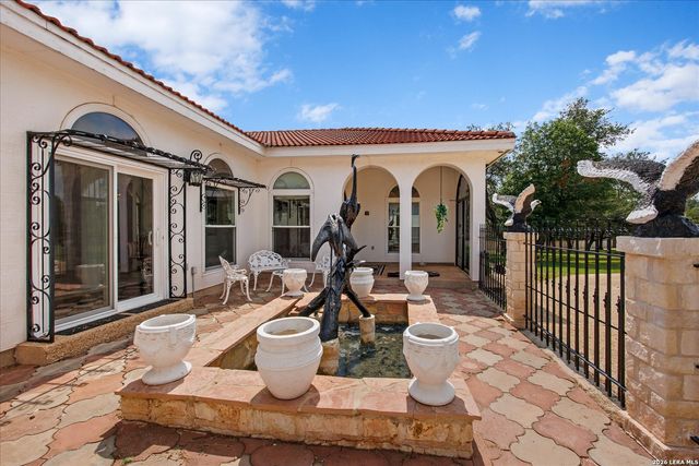8413 Wembley, Fair Oaks Ranch, TX 78015