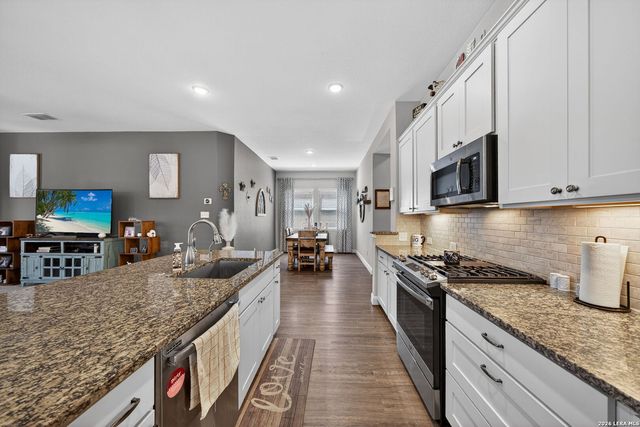 8608 Dove Pass, San Antonio, TX 78254