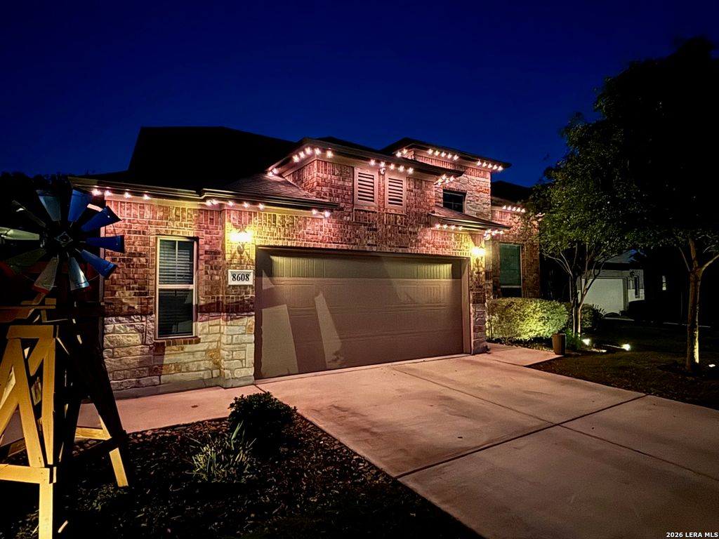 8608 Dove Pass, San Antonio, TX 78254