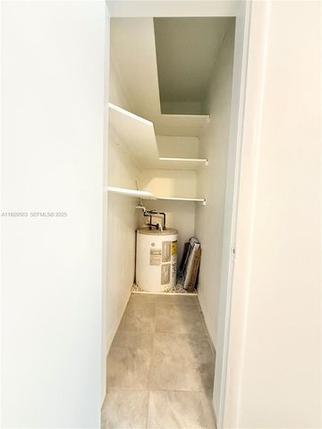 212 Phoenetia Ave 2, Coral Gables, FL 33134