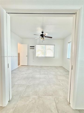 212 Phoenetia Ave 2, Coral Gables, FL 33134