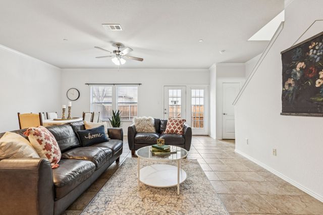 5965 Lost Valley Drive, The Colony, TX 75056