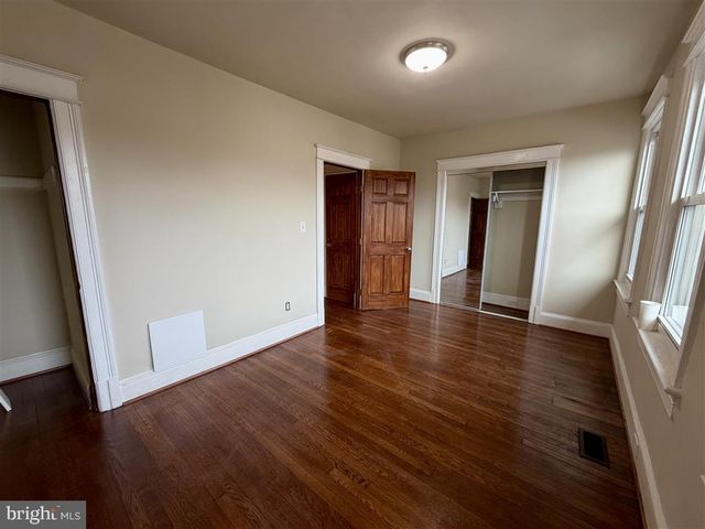 1154 4TH ST NE, Washington, DC 20002