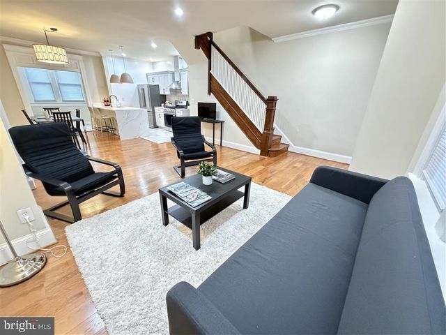 1154 4TH ST NE, Washington, DC 20002