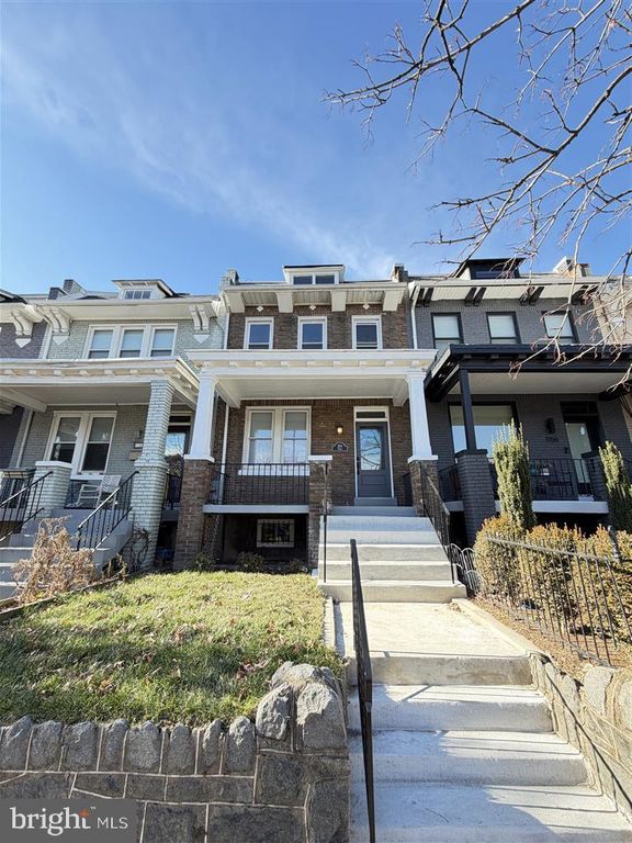 1154 4TH ST NE, Washington, DC 20002