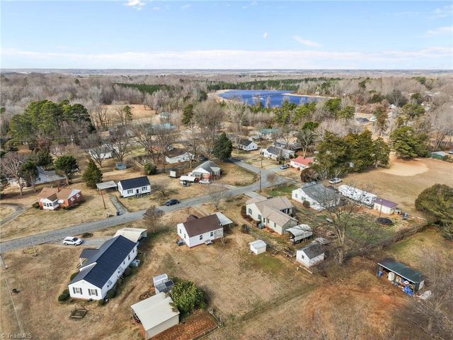 312 Pickett Circle, Liberty, NC 27298