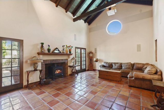 115 S Avena Ave, Lodi, CA 95240