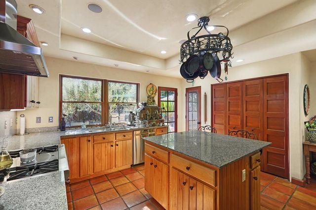 115 S Avena Ave, Lodi, CA 95240