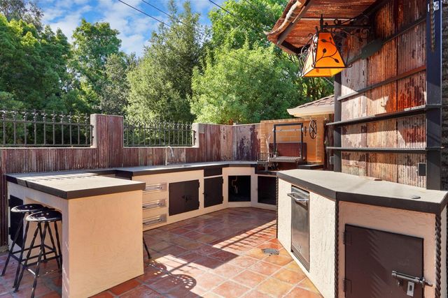 115 S Avena Ave, Lodi, CA 95240