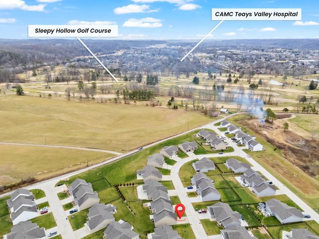 102 Loraine Way, Hurricane, WV 25526