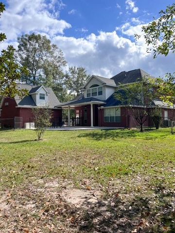 223 N Oak, Buna, TX 77612