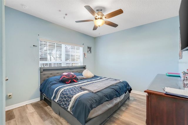 9792 KINMORE DRIVE, Groveland, FL 34736