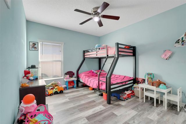 9792 KINMORE DRIVE, Groveland, FL 34736