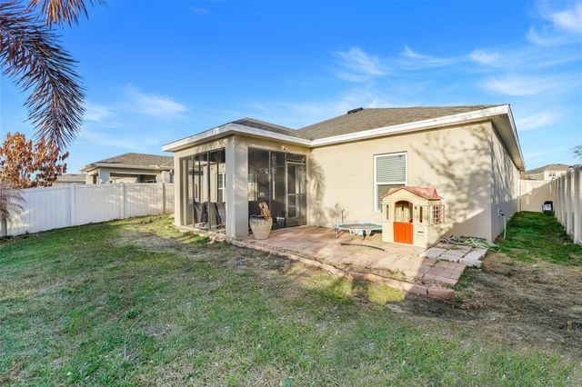 9792 KINMORE DRIVE, Groveland, FL 34736