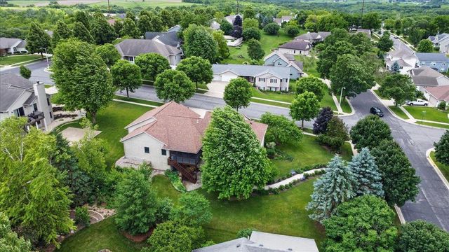 100 E Gonstead Road, Mount Horeb, WI 53572
