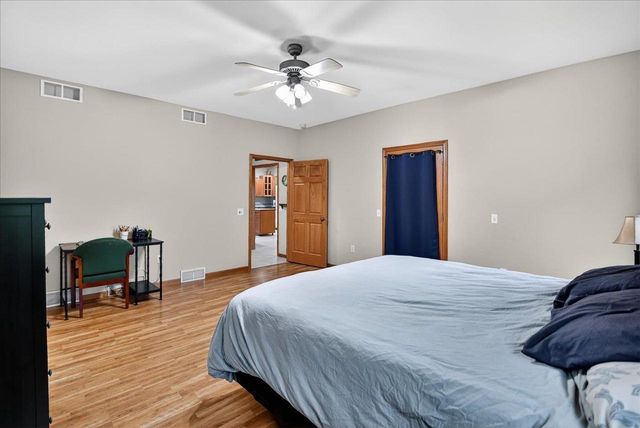 100 E Gonstead Road, Mount Horeb, WI 53572