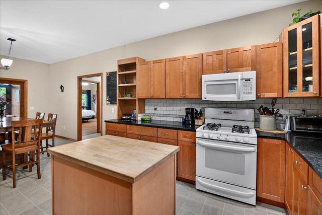 100 E Gonstead Road, Mount Horeb, WI 53572
