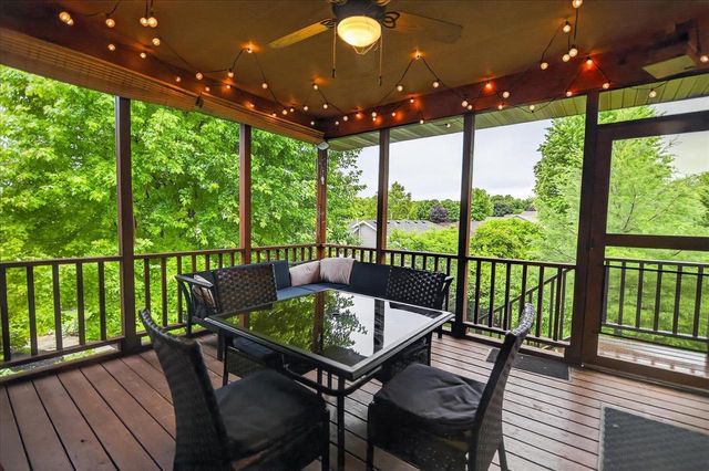 100 E Gonstead Road, Mount Horeb, WI 53572