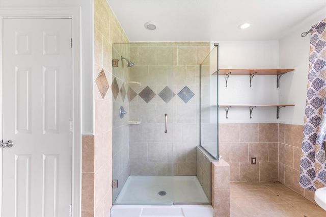 12212 Ballerstedt RD, Elgin, TX 78621