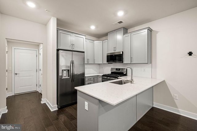 975 SKYLAR CT, Phoenixville, PA 19460