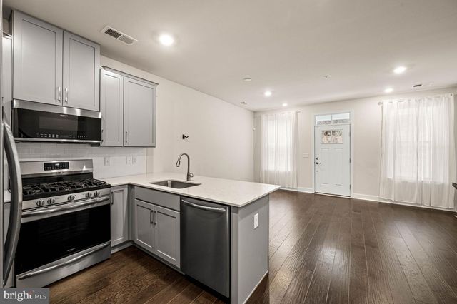 975 SKYLAR CT, Phoenixville, PA 19460