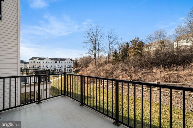 975 SKYLAR CT, Phoenixville, PA 19460