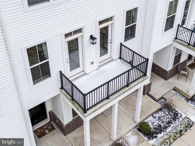 975 SKYLAR CT, Phoenixville, PA 19460