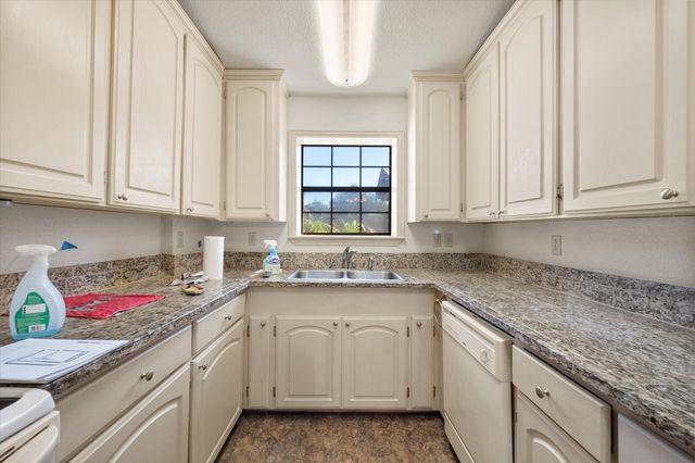 1525 NW County Road 145, Rice, TX 75155