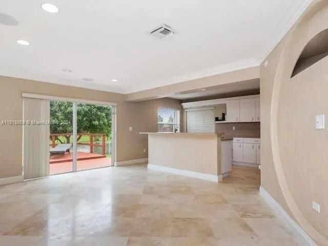 14754 Via Tivoli Court, Davie, FL 33325