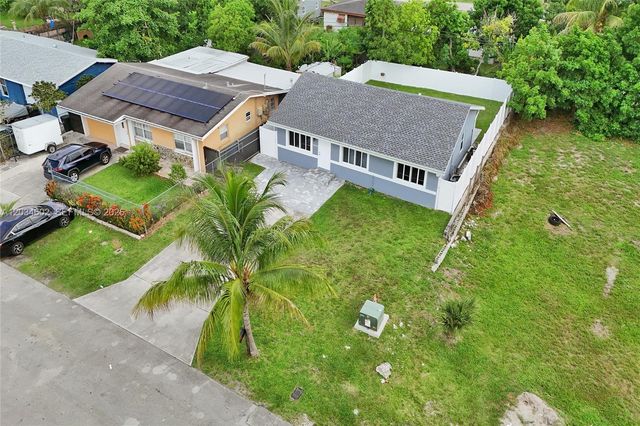3413 SW 12th Court, Fort Lauderdale, FL 33312