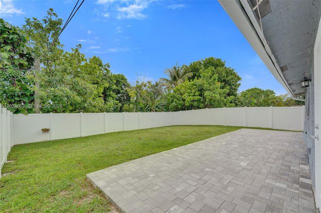 3413 SW 12th Court, Fort Lauderdale, FL 33312