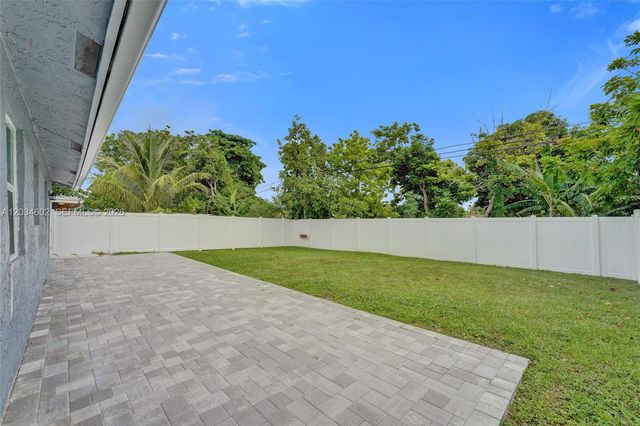 3413 SW 12th Court, Fort Lauderdale, FL 33312