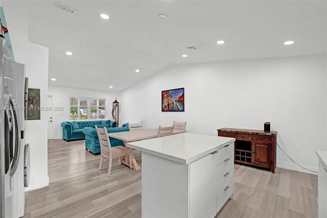 3413 SW 12th Court, Fort Lauderdale, FL 33312