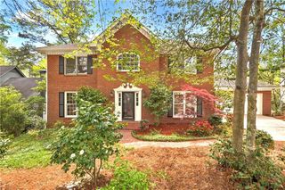 5055 Roxburgh Drive, Roswell, GA 30076