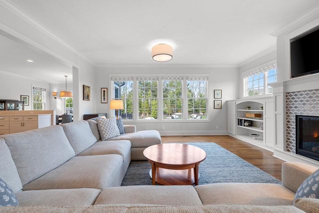 2324 E HIGHPOND CROSSING, Appleton, WI 54913