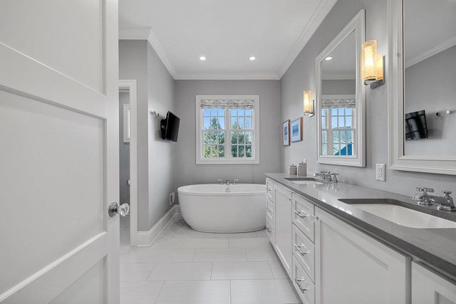2324 E HIGHPOND CROSSING, Appleton, WI 54913