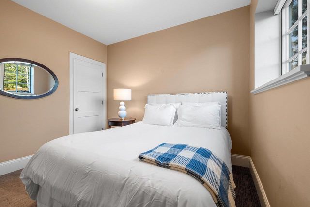 2324 E HIGHPOND CROSSING, Appleton, WI 54913