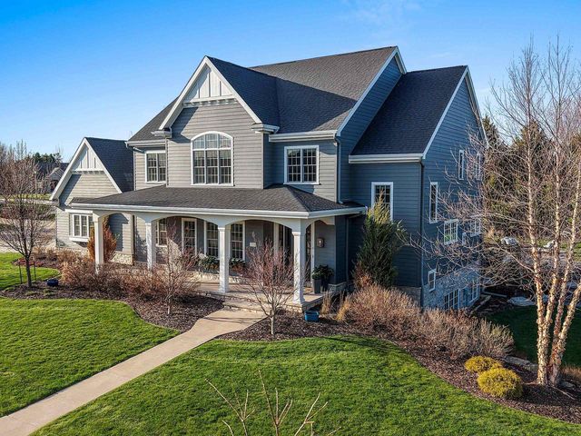 2324 E HIGHPOND CROSSING, Appleton, WI 54913