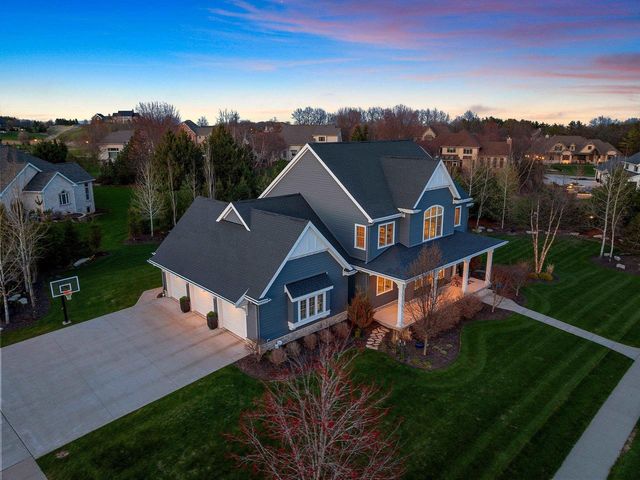 2324 E HIGHPOND CROSSING, Appleton, WI 54913