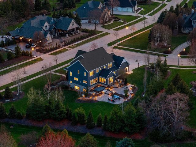 2324 E HIGHPOND CROSSING, Appleton, WI 54913