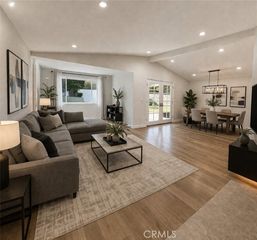 17106 Mandarin Court, Granada Hills (los Angeles), CA 91344