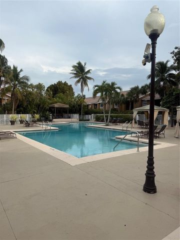 15689 SW 106th Lane 718, Miami, FL 33196