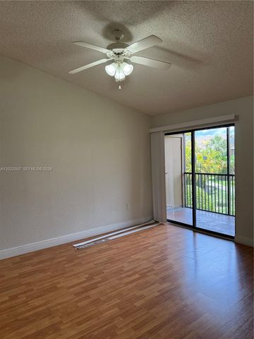 15689 SW 106th Lane 718, Miami, FL 33196