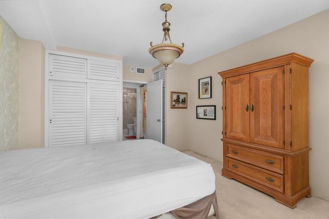 3200 NE 36TH Street 618, Fort Lauderdale, FL 33308
