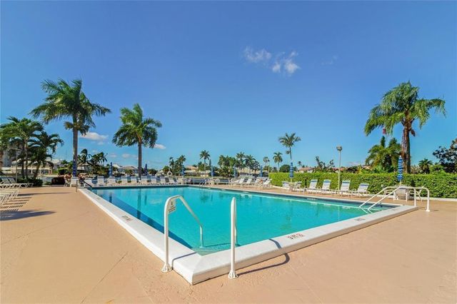 3200 NE 36TH Street 618, Fort Lauderdale, FL 33308