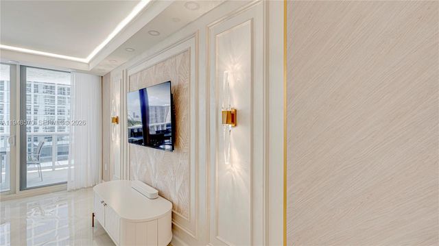 16711 Collins Ave 1004, Sunny Isles Beach, FL 33160