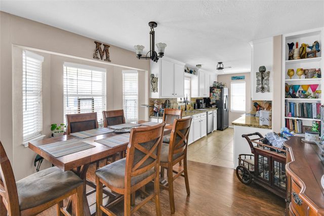 115 Driftwood Road, Freeport, TX 77541