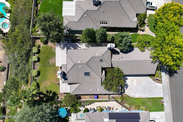 26065 Bellis Drive, Santa Clarita, CA 91355