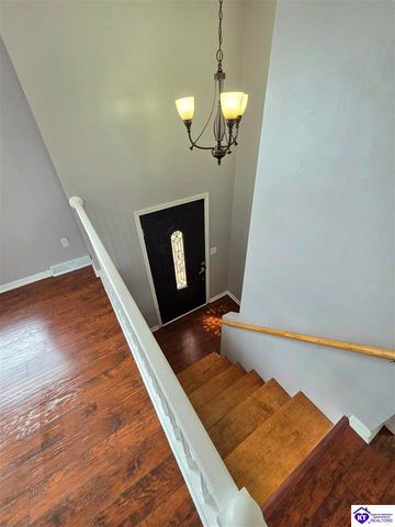3014 S Woodland Drive, Radcliff, KY 40160