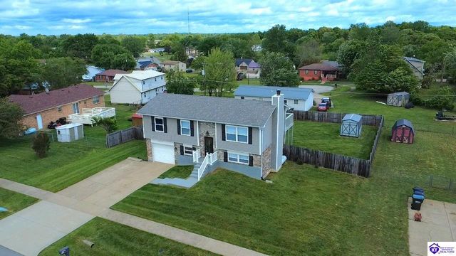 3014 S Woodland Drive, Radcliff, KY 40160
